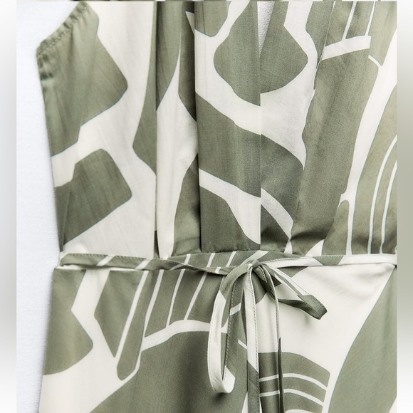 Zara NWT printed halter dress 2183/247 - Picture 8 of 11